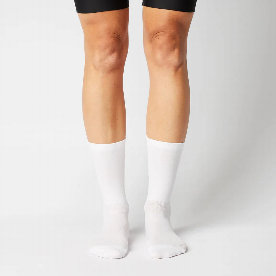 Classic_Souvenier_Bicycle_Socks_-_White-4.png