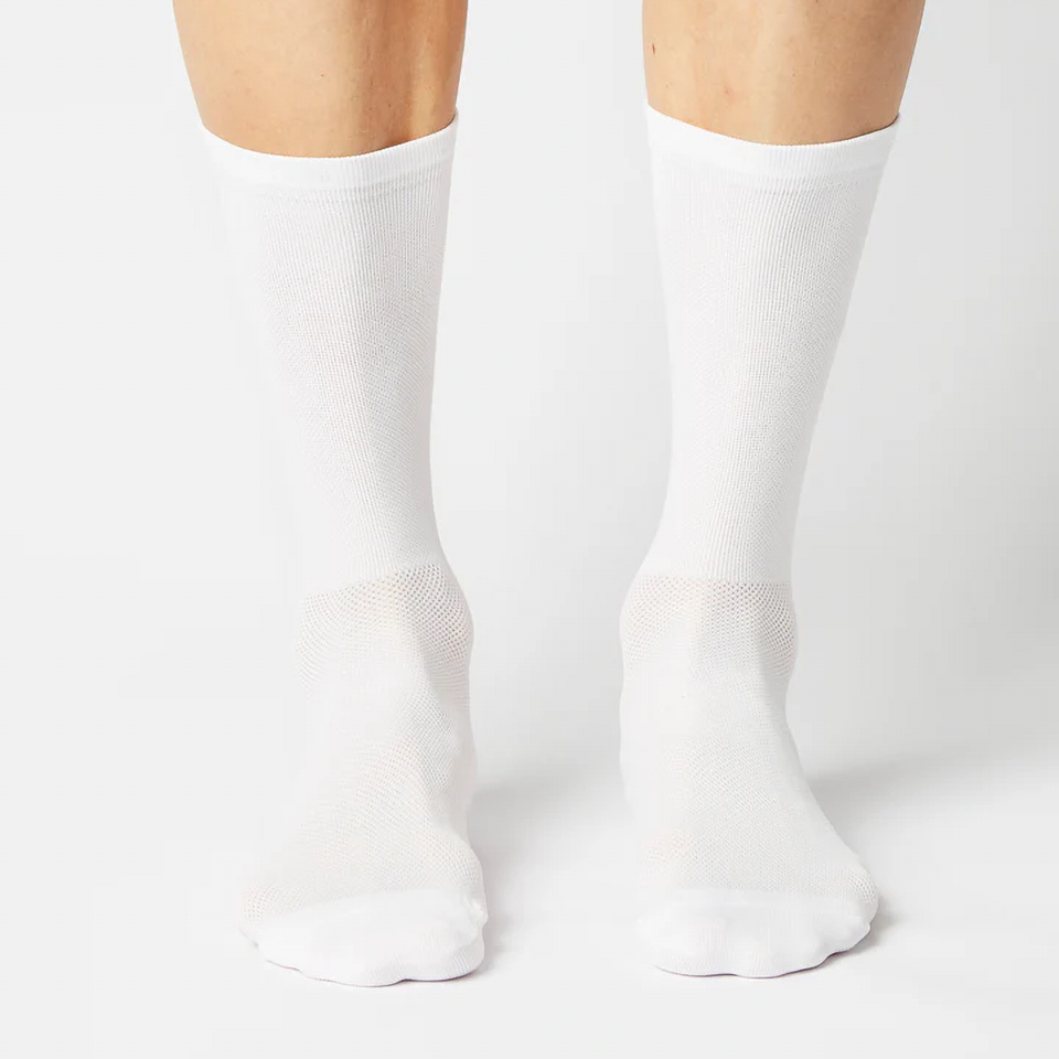 Classic_Souvenier_Enizan_Socks_-_White-4.png