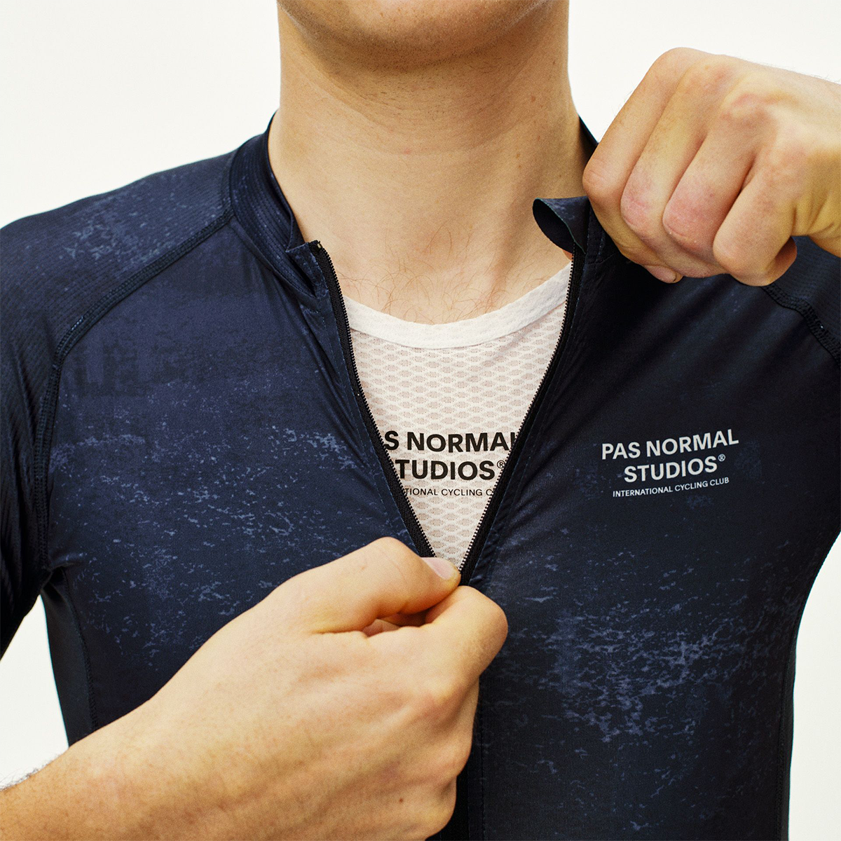 Pas Normal Studios - Men's Mechanism Jersey - AOP Indigo